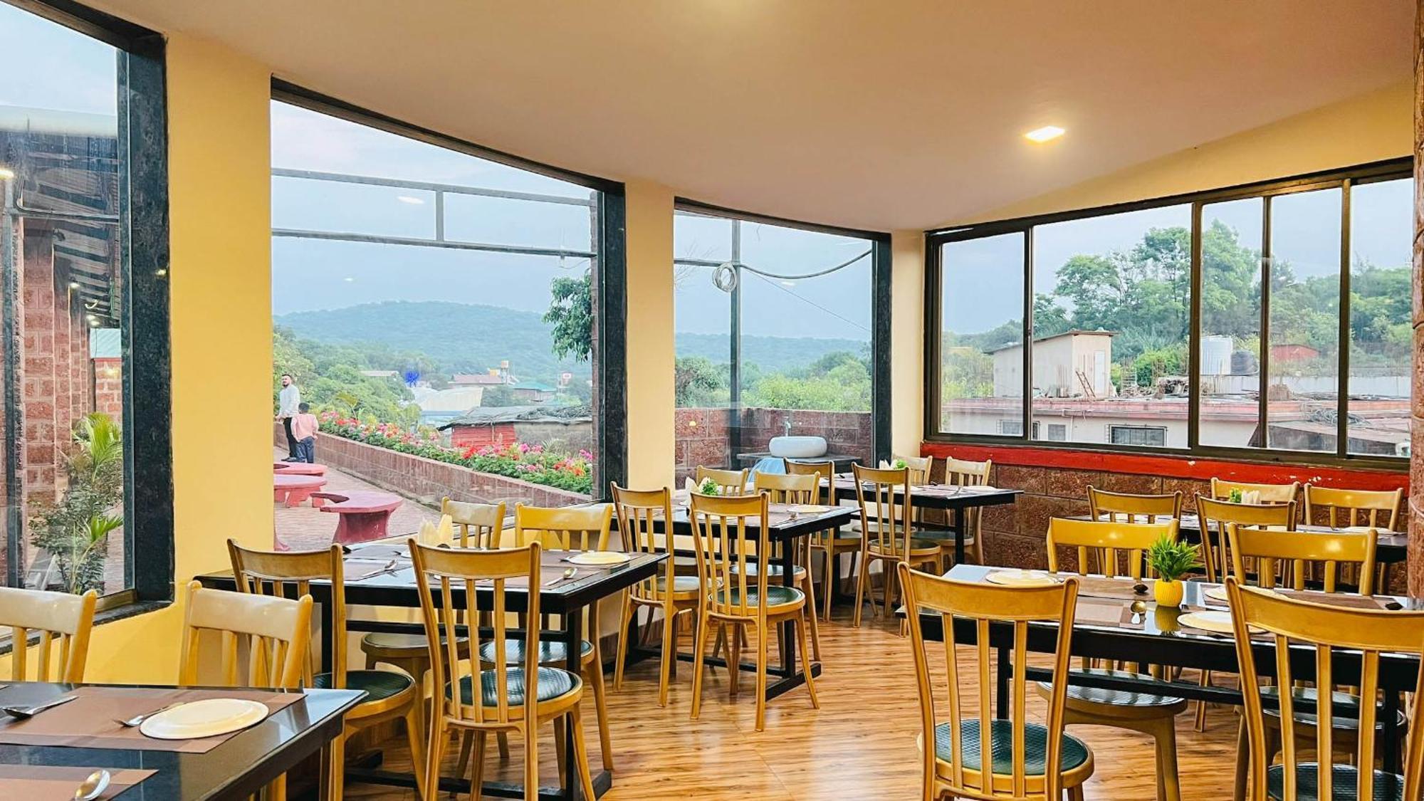 Shardul Heritage The Resort Mahabaleshwar Exterior photo